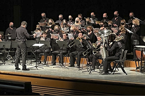 Des de l'Agrupació Musical Senienca, busquem la manera d'embolicar-te des de la Casa de Cultura de la Sénia de bona música.

Més info